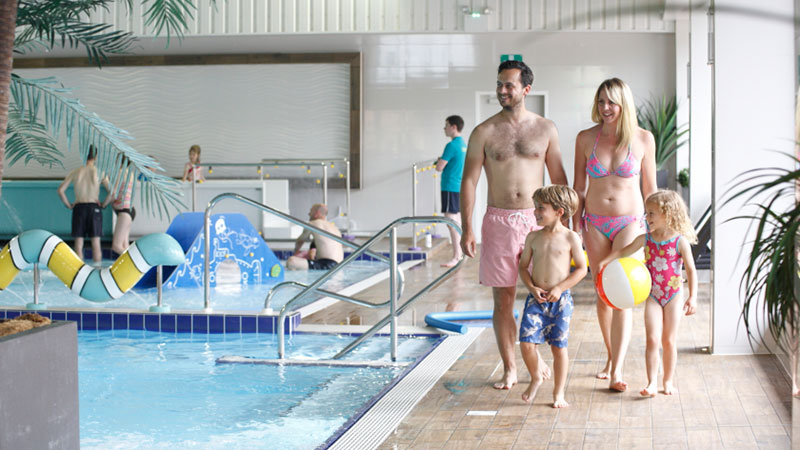Swimming complex and leisure activities