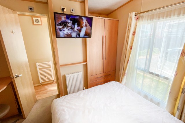 G32B - Master Bedroom showing Ensuite